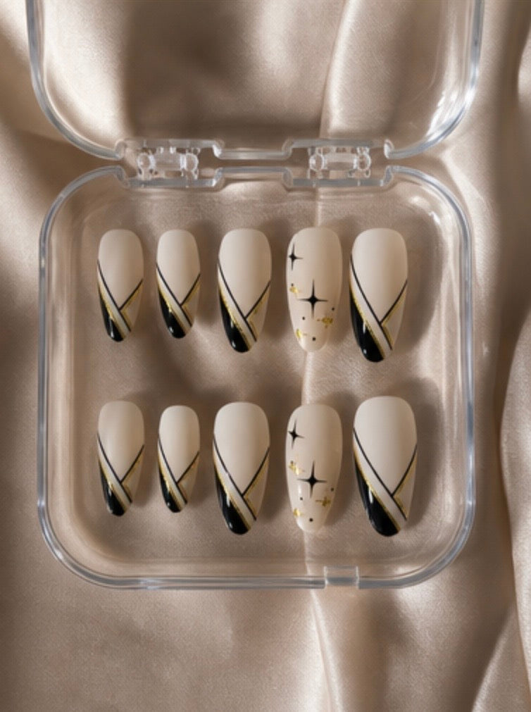 Kit complet press-on nails avec boîte de rangement transparente et tabs adhésifs